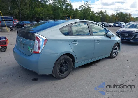 2014 Toyota Prius Three z USA, uszkodzony, nr VIN JTDKN3DUXE1817101